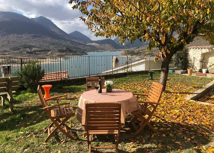 Σπίτι διακοπών Il Giardino Incantato Barrea